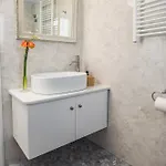 Ep'avlis Boutique Appartement *
