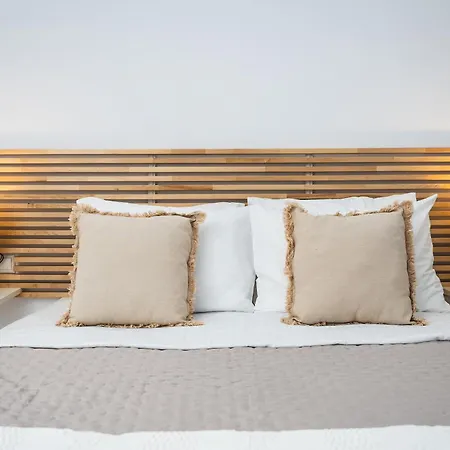 Ep'avlis Boutique Apartment