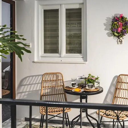 Ep'avlis Boutique Apartment